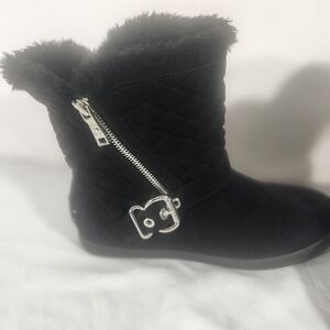 G Guess Black Faux Fur Lined Suede Boots Women's Size 8  Comfort